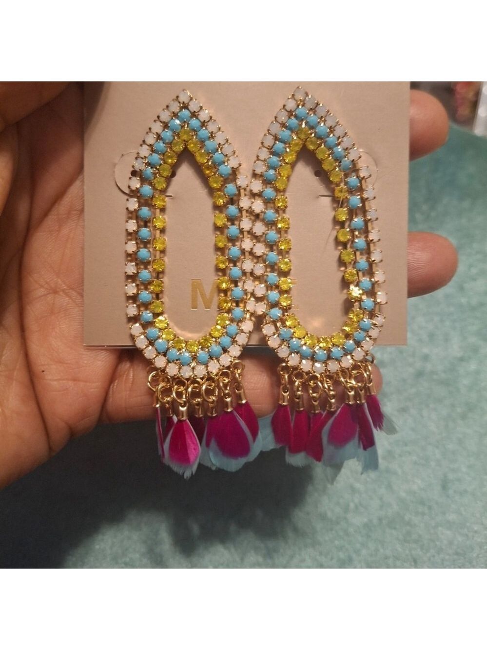Mixit Austrian Crystal Dangling Earrings with Feathers - Picture 4 of 7